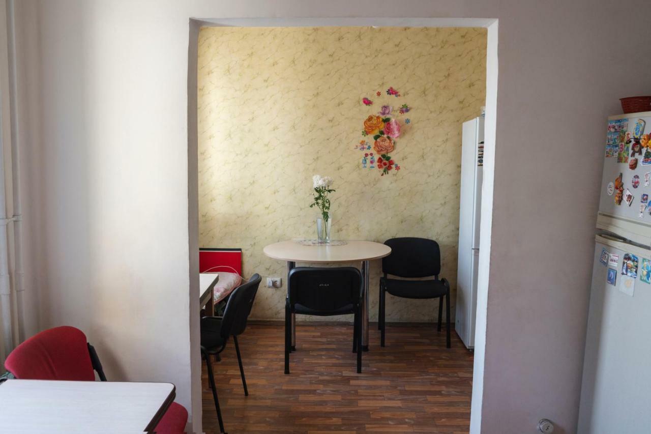Panorama-Hostel Kiev Bagian luar foto